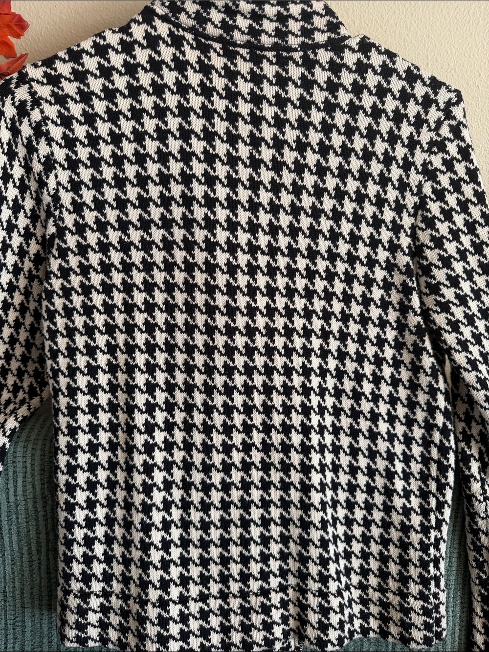 Chaps Houndstooth Sweater - Picture 4 of 4